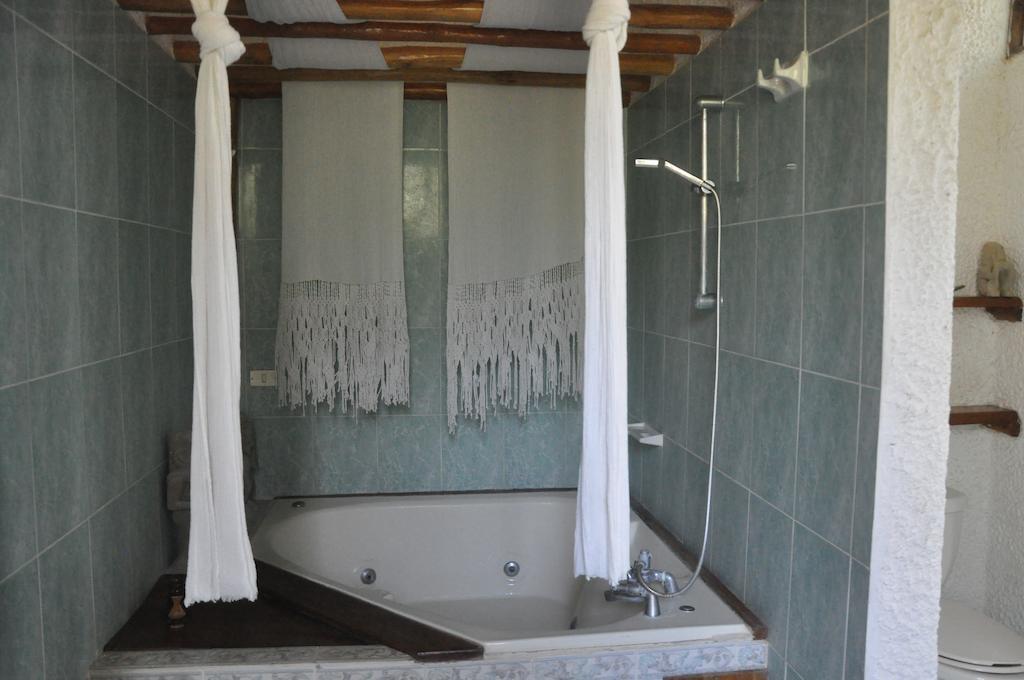 Hacienda La Isla Lodge Сарапики Номер фото