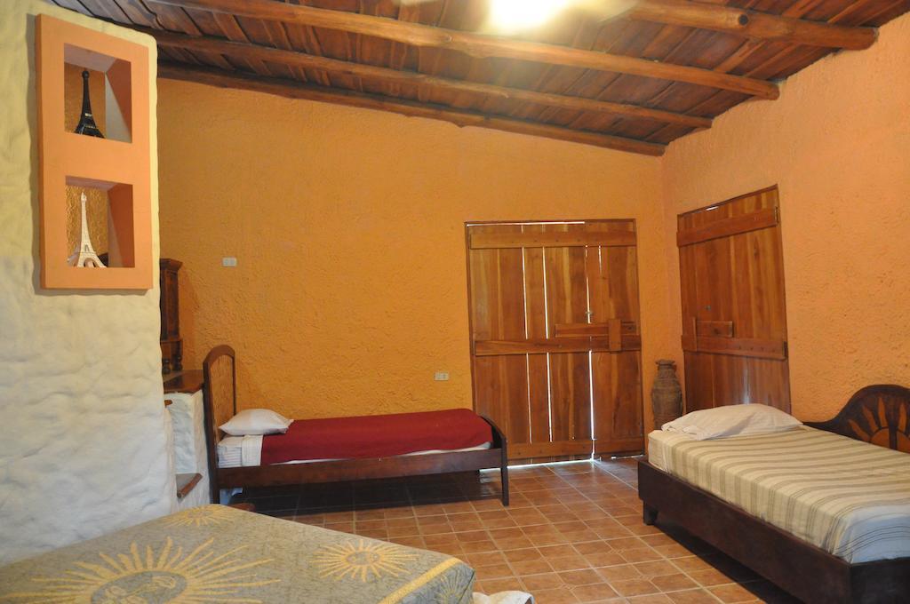 Hacienda La Isla Lodge Сарапики Номер фото